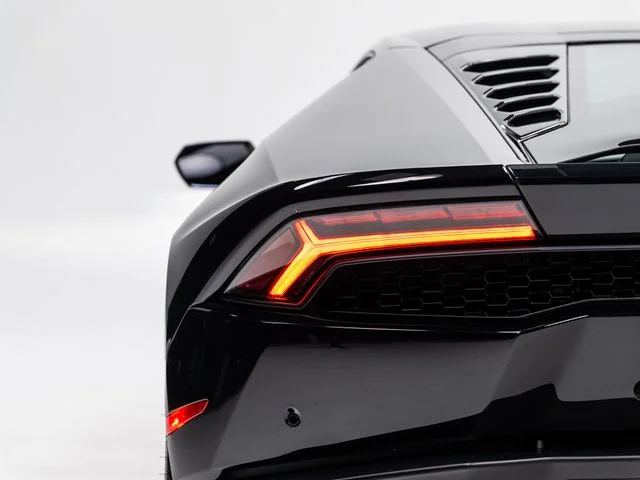 Used 2018 Black Lamborghini  image 76