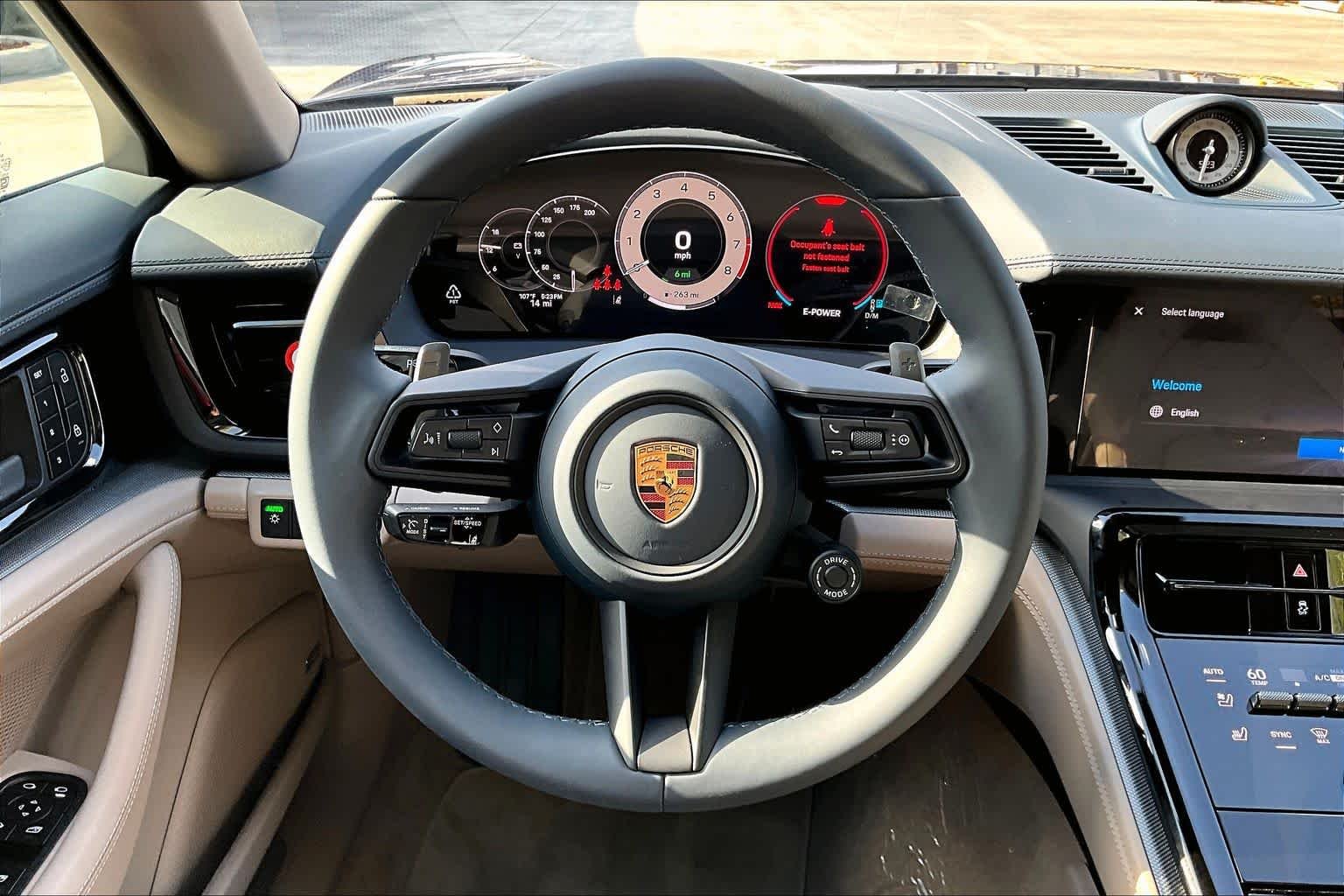 New 2026 Gentian Blue Metallic Porsche 4 E-Hybrid image 14