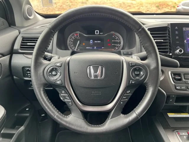 Used 2023 Crystal Black Pearl Honda RTL-E image 18