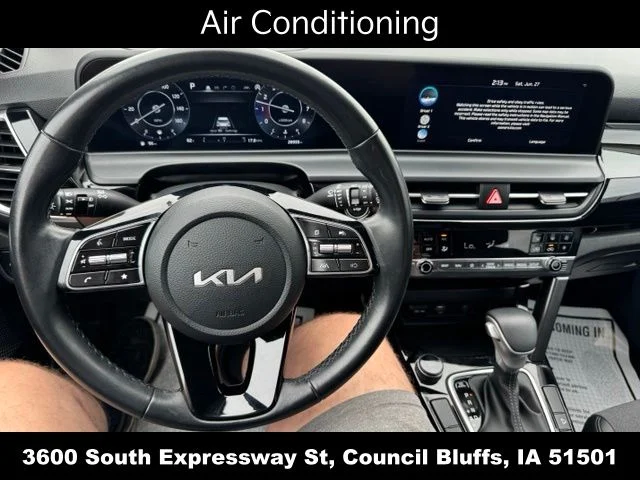 Used 2024 Blue Kia S image 19