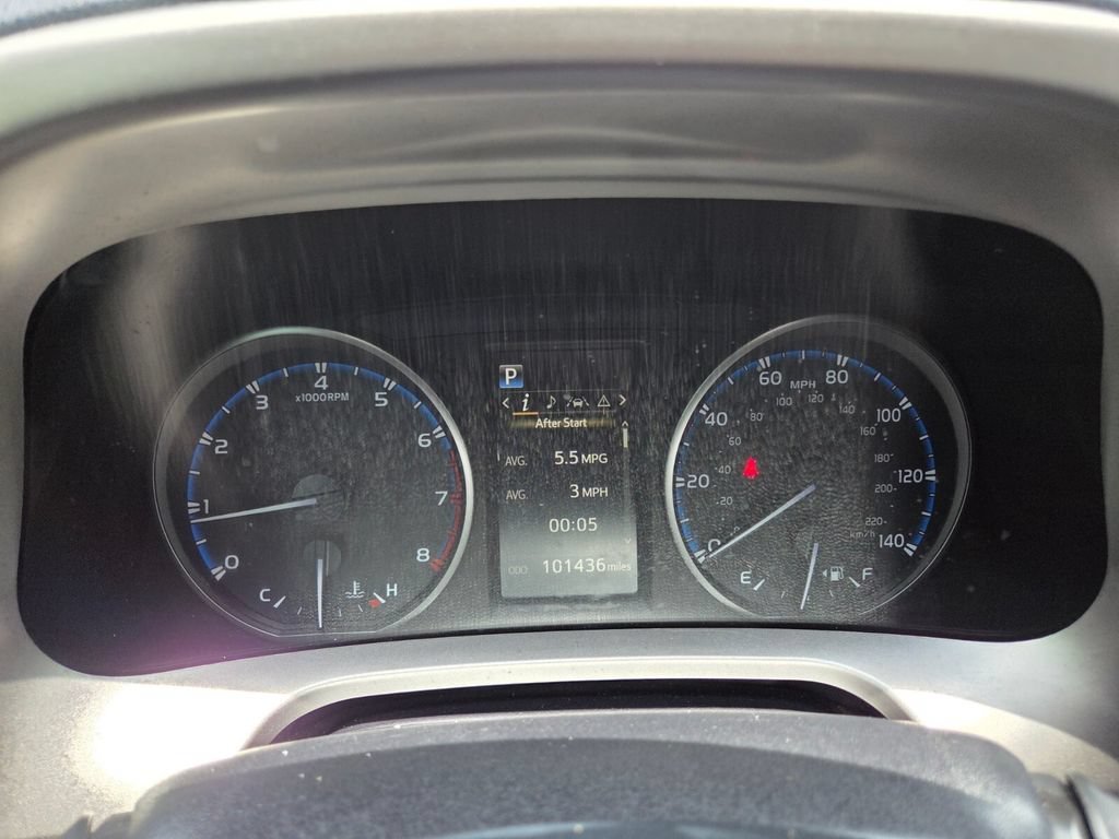 Used 2018 Magnetic Gray Metallic Toyota XLE image 35