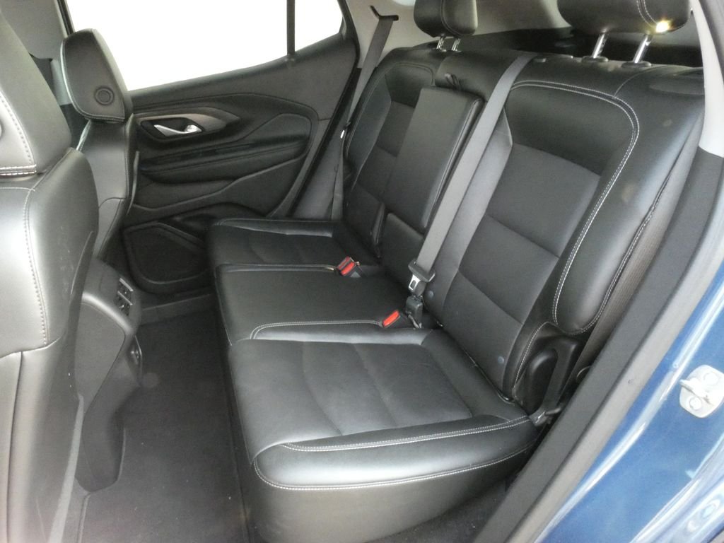 Certified Used 2024 Blue GMC SLT image 9