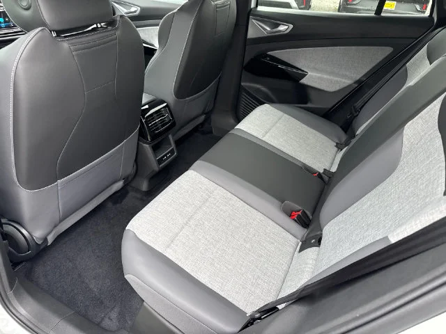 2026 Volkswagen ID.4 PRO - Photo 25