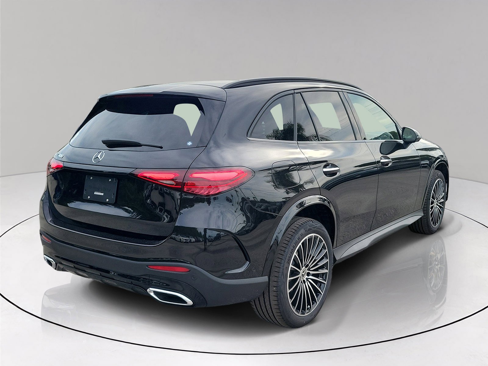New 2026 Obsidian Black Metallic Mercedes-Benz GLC 300 image 36