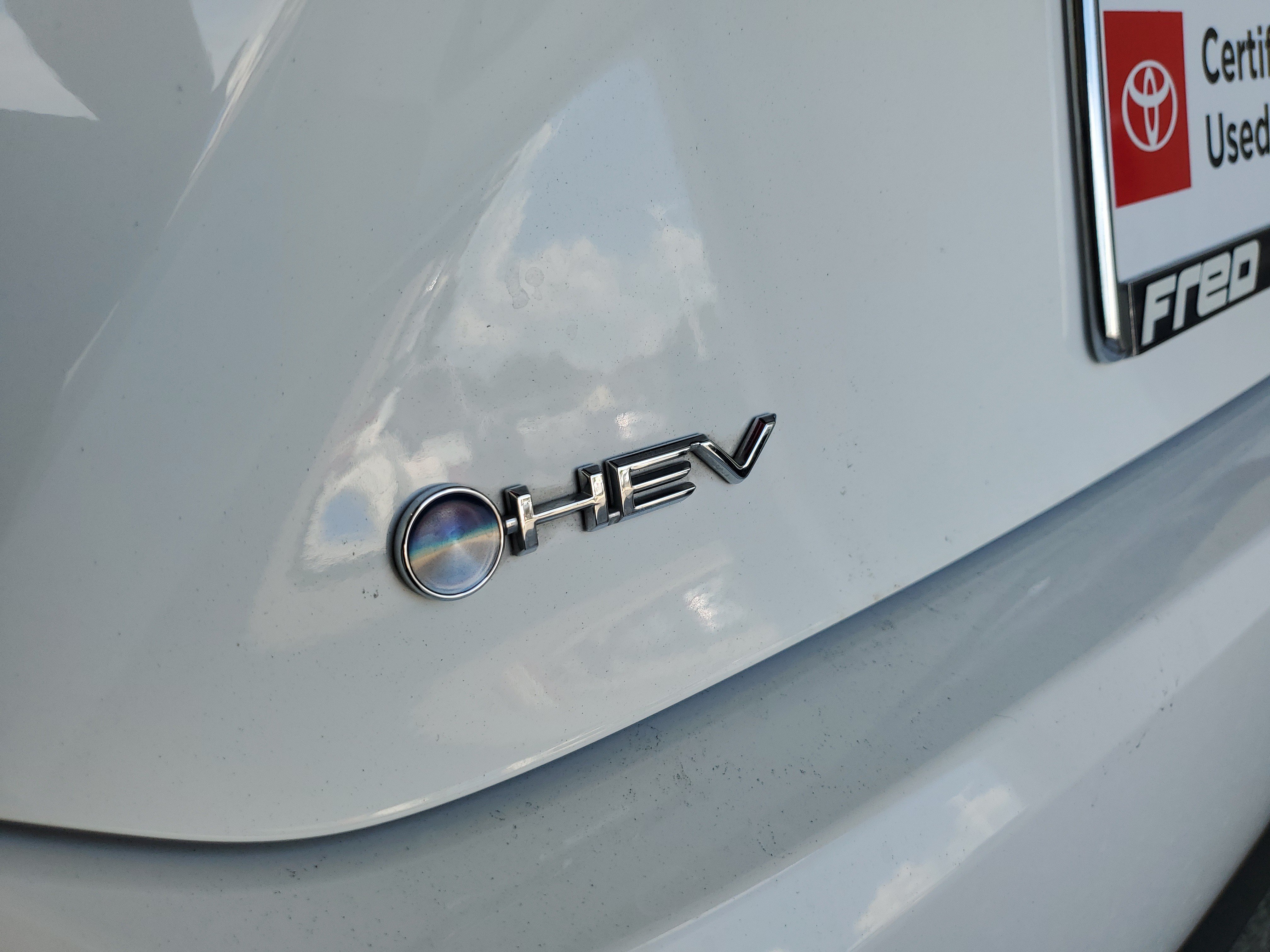 Certified Used 2025 White Toyota XLE image 9