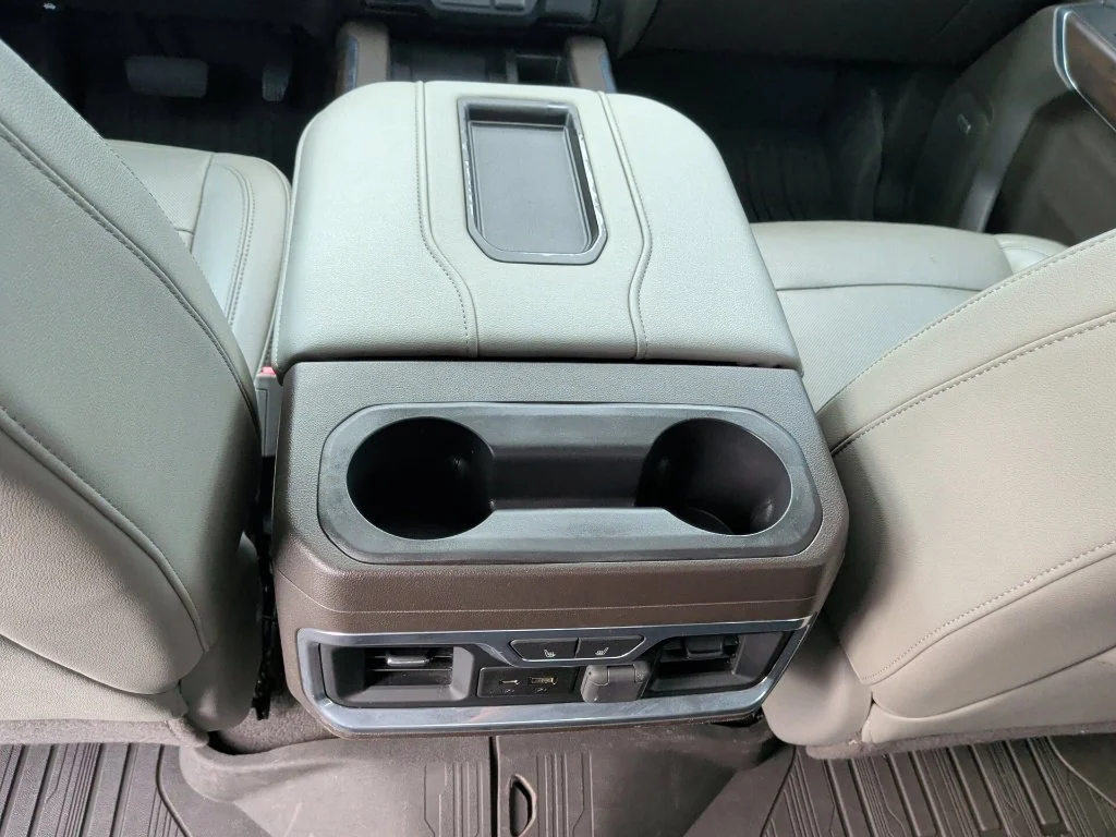 Used 2019 White GMC SLT image 41