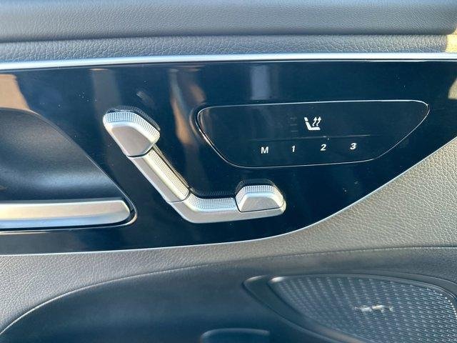 2025 Mercedes-Benz C-Class Sedan C 300 - Photo 12