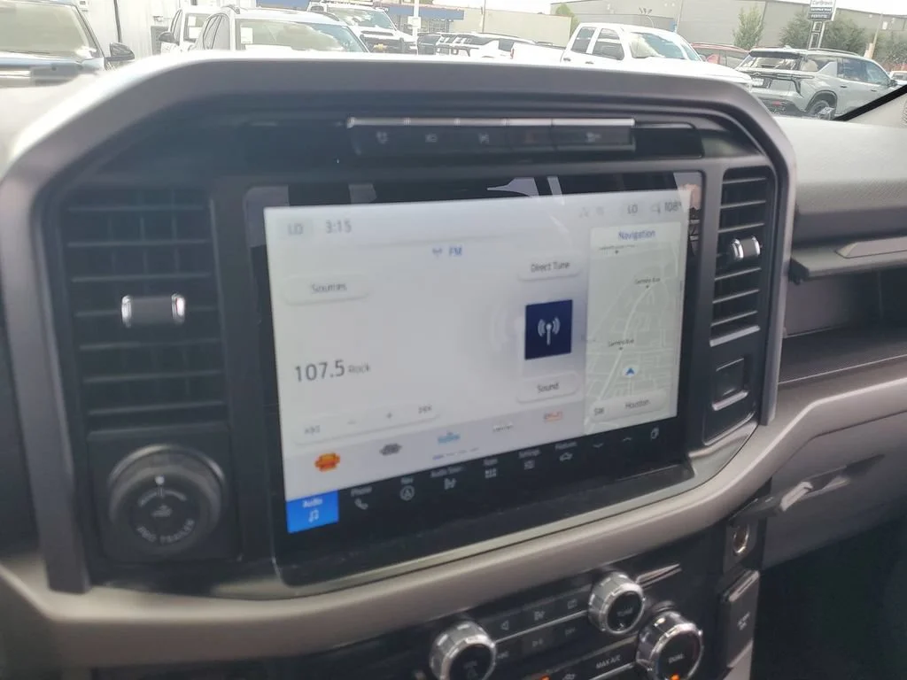 Used 2024 White Ford XLT image 19
