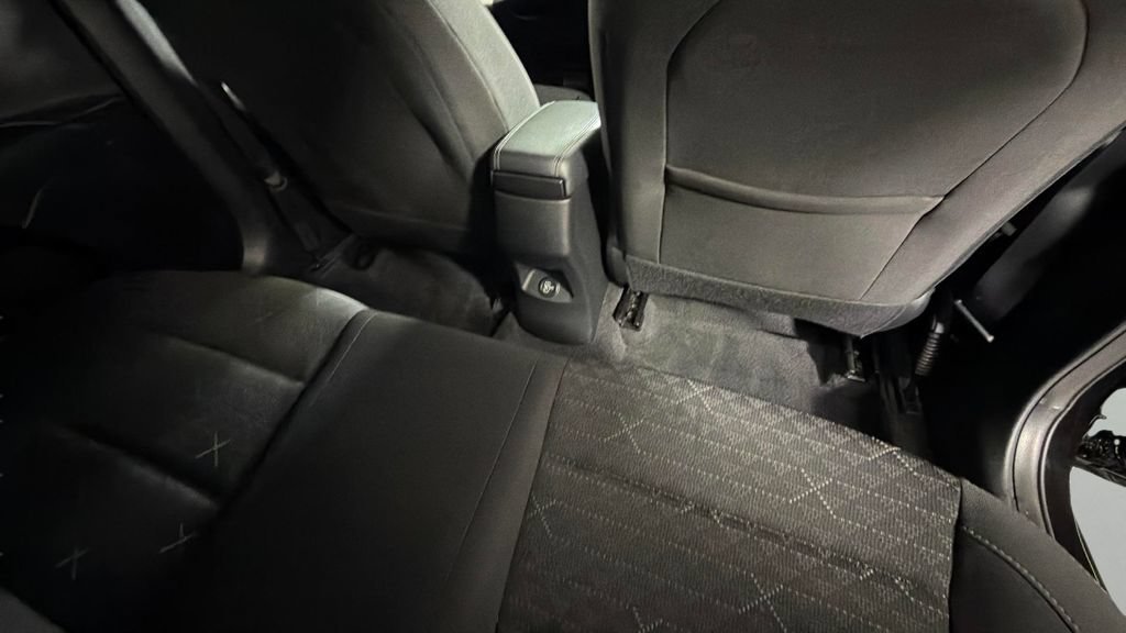 Used 2023 Black Kia S image 29