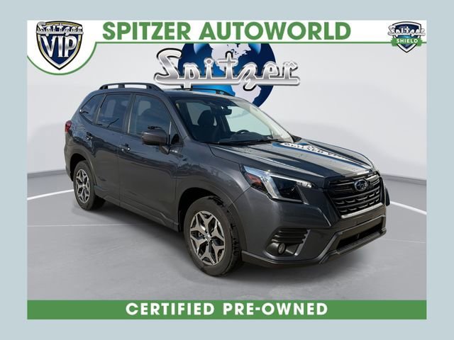 2023 Subaru Forester Premium's photo