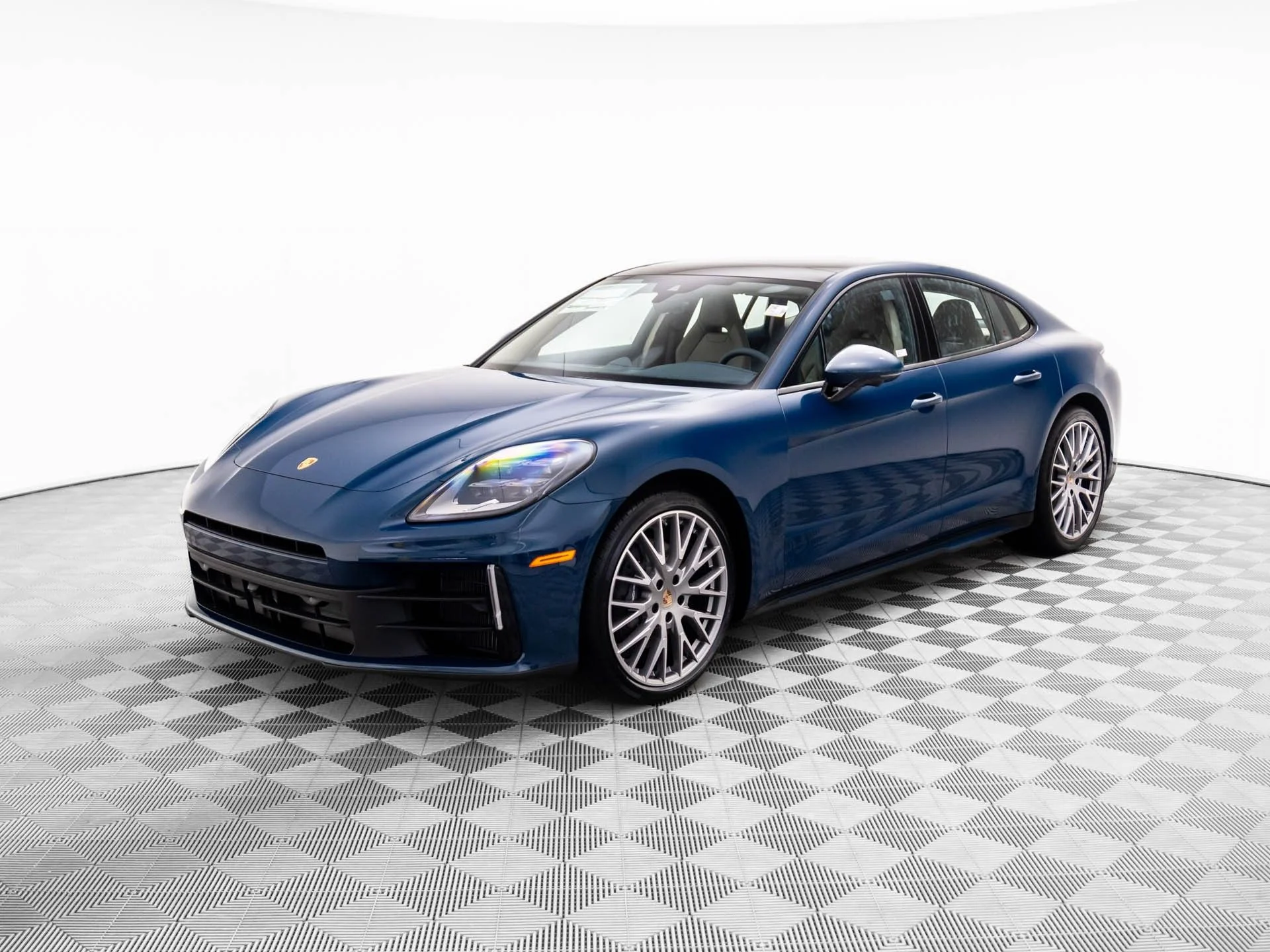 2026 Porsche Panamera