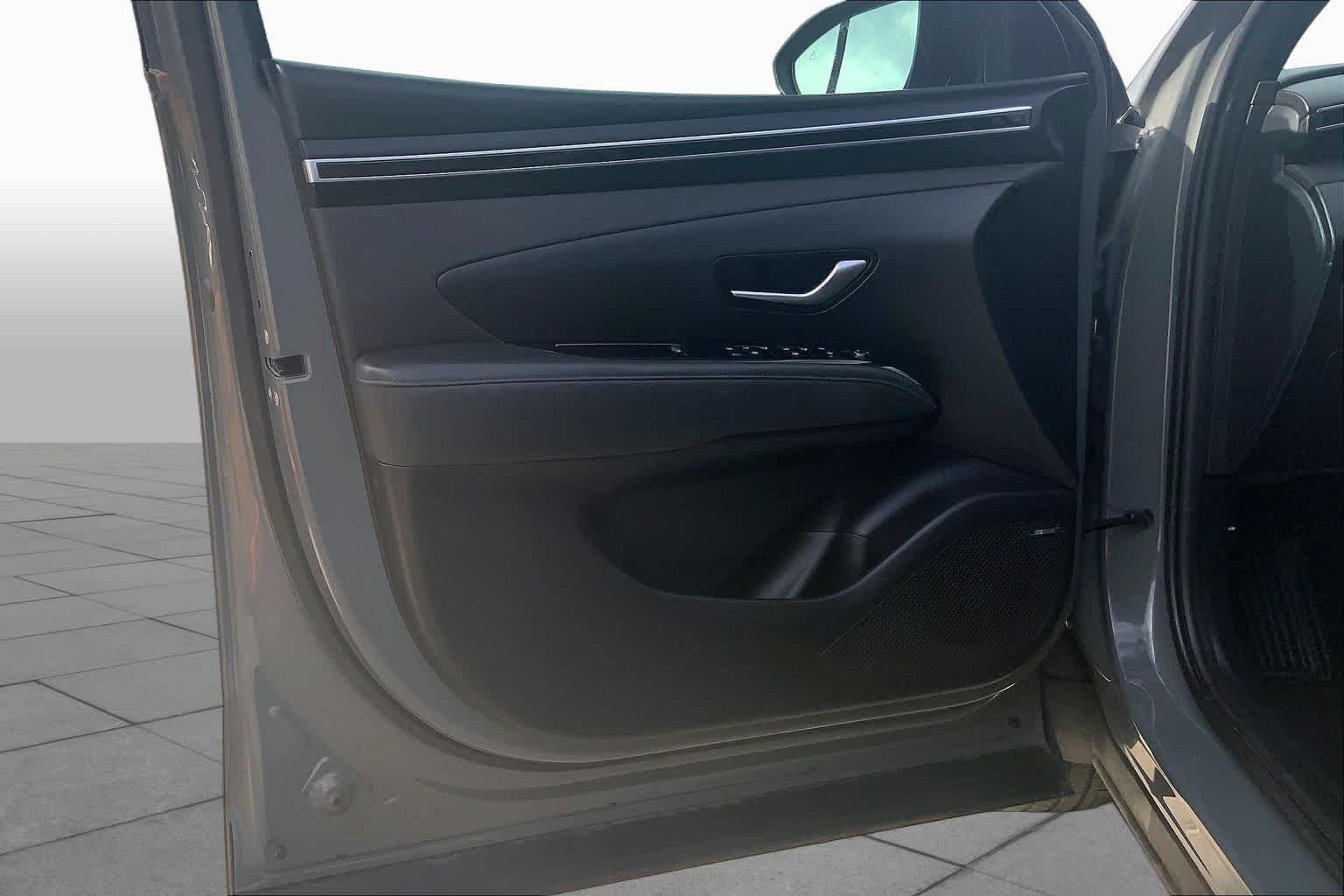 Certified Used 2022 Hampton Gray Hyundai Limited image 22