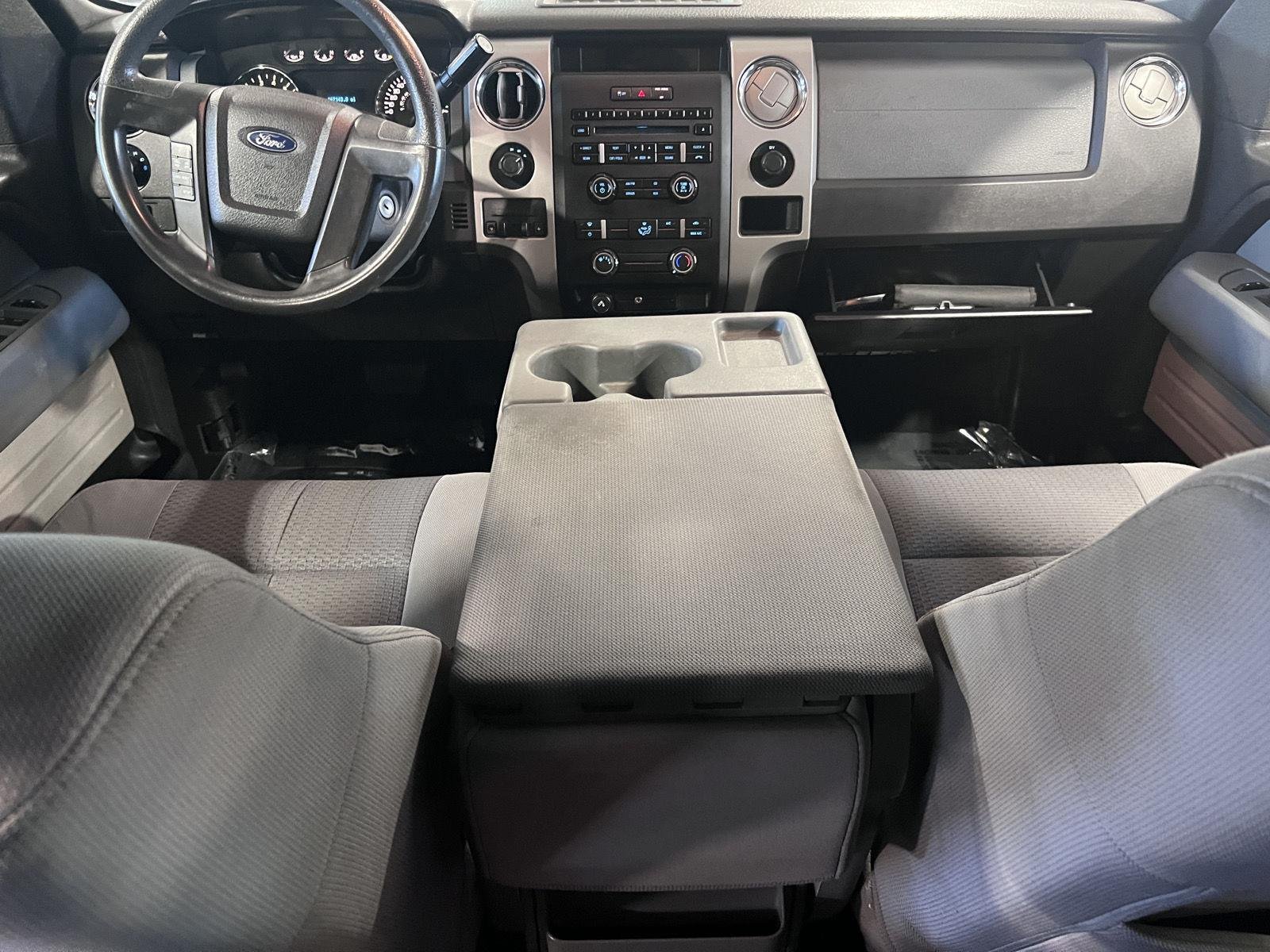 Used 2011 Tuxedo Black Metallic Ford XLT image 23