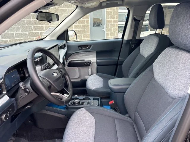 New 2026 Shadow Black Ford XLT image 12