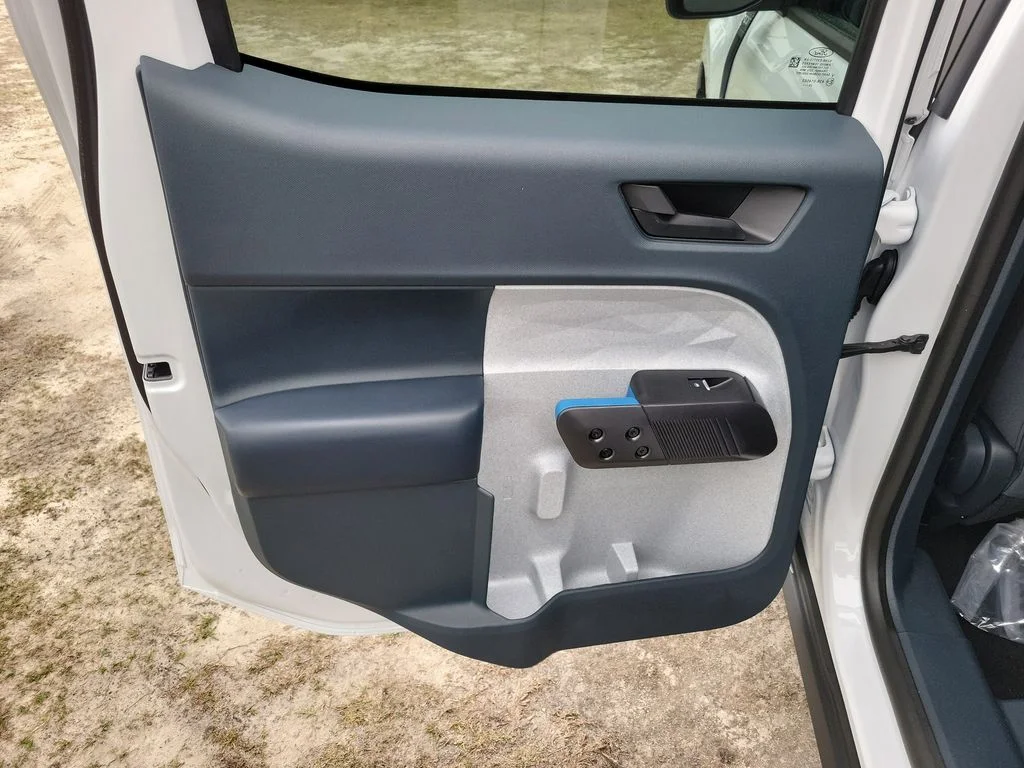 New 2026 Oxford White Ford XLT image 26