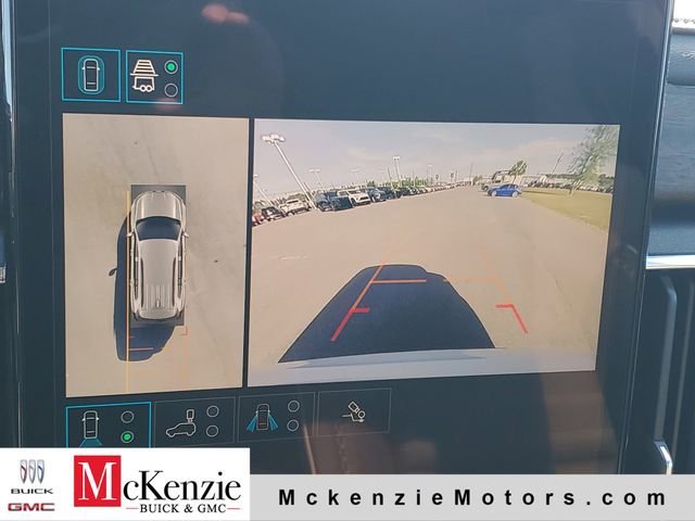 2026 GMC Acadia Denali Ultimate - Photo 17