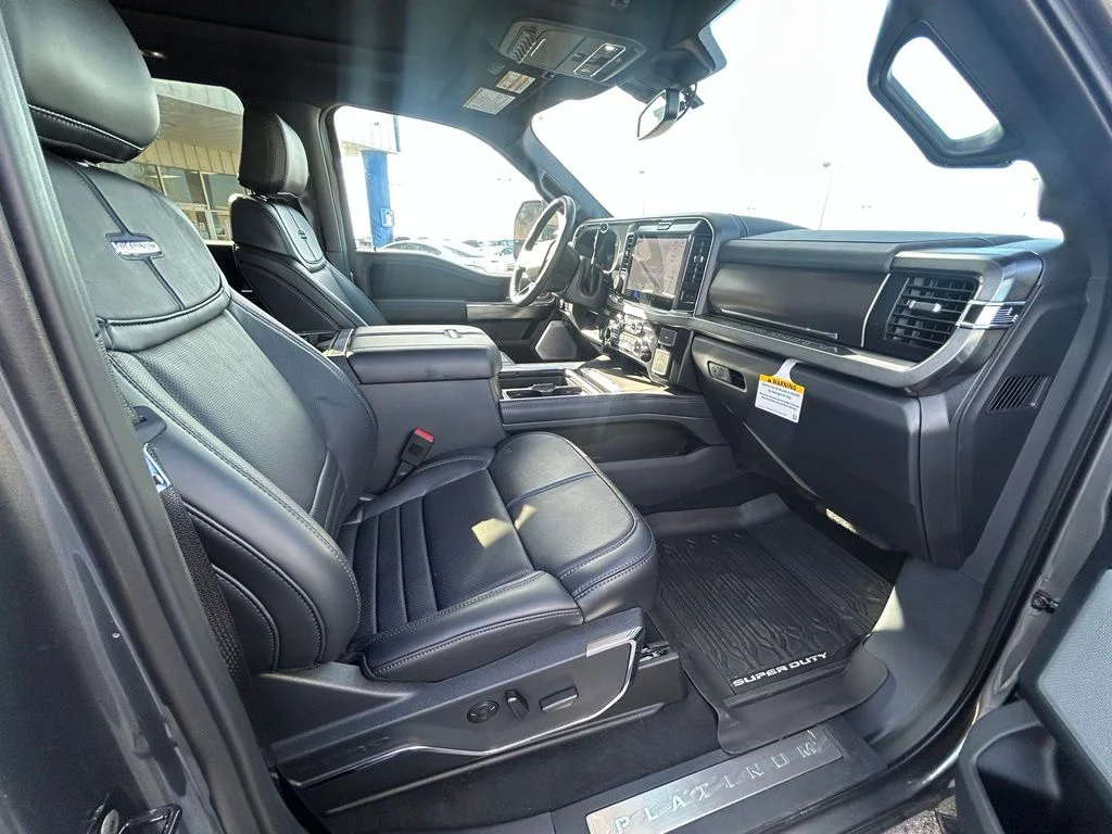2026 Ford F-250 Super Duty Platinum - Photo 24