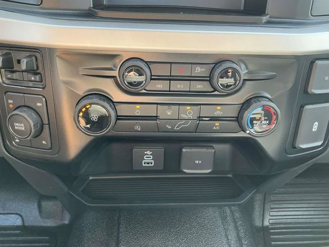 2026 Ford F-350 Super Duty XL - Photo 19
