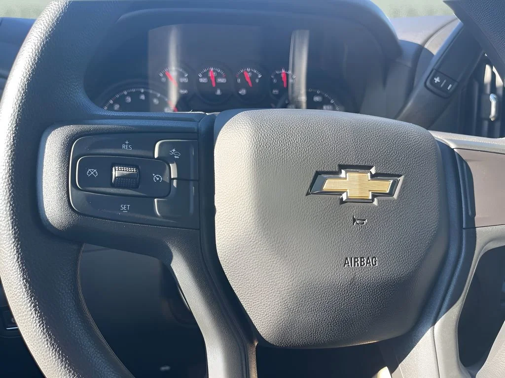 Used 2025 Summit White Chevrolet Custom image 16