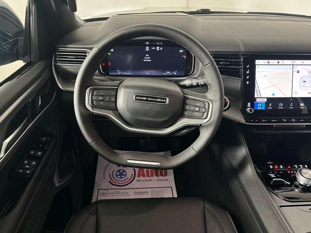 New 2026 Baltic-Gray Metallic Clear-Coat Exterior Paint Jeep Limited Reserve image 26