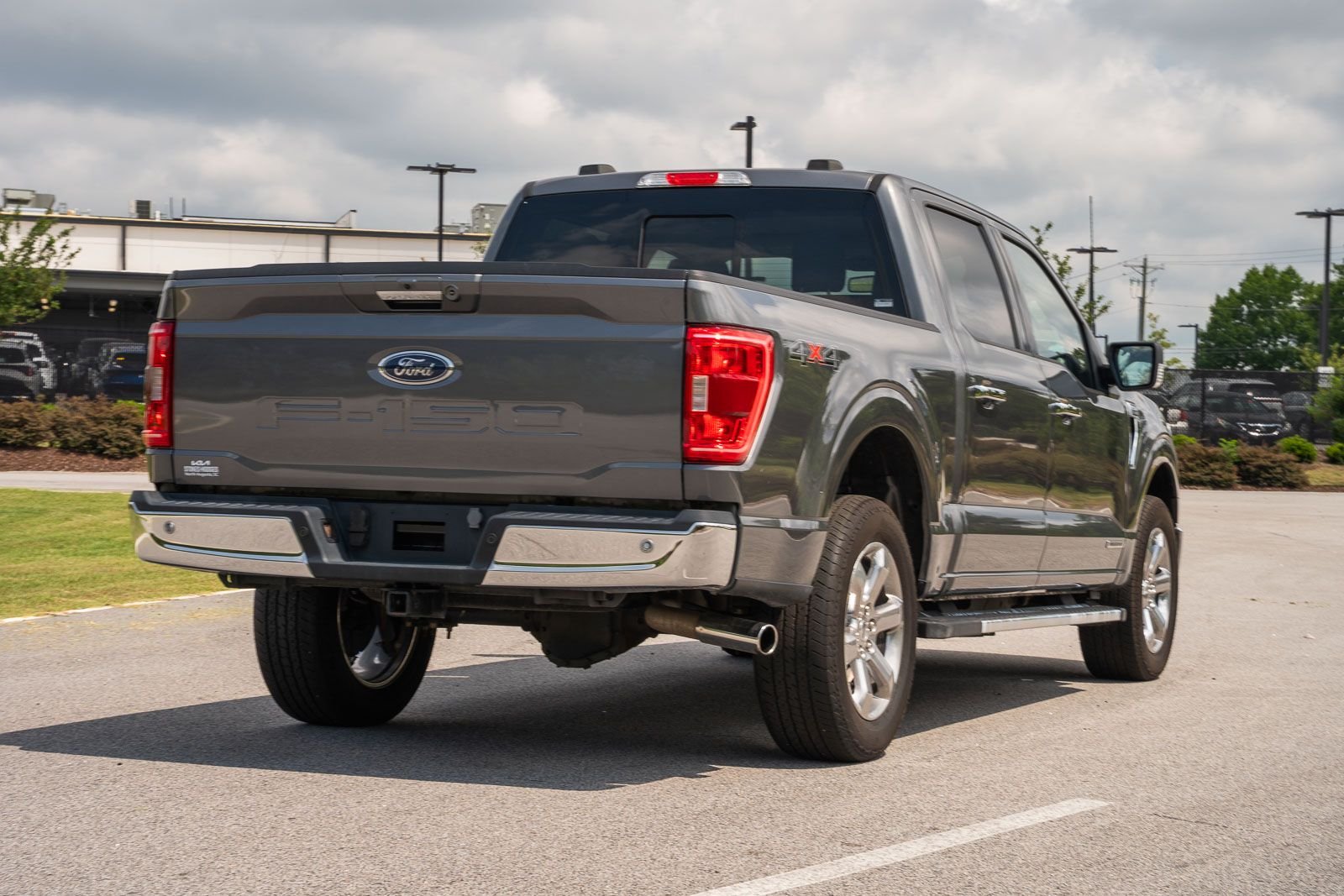 Used 2023 Gray Ford XLT image 7