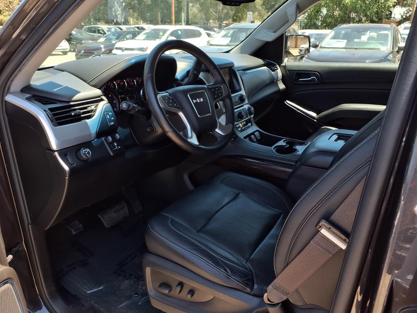 Used 2016 Silver GMC SLT image 16