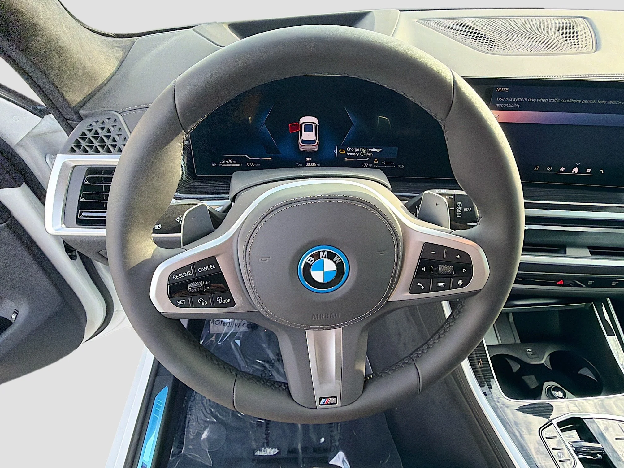 New 2026 Alpine White BMW xDrive50e image 40