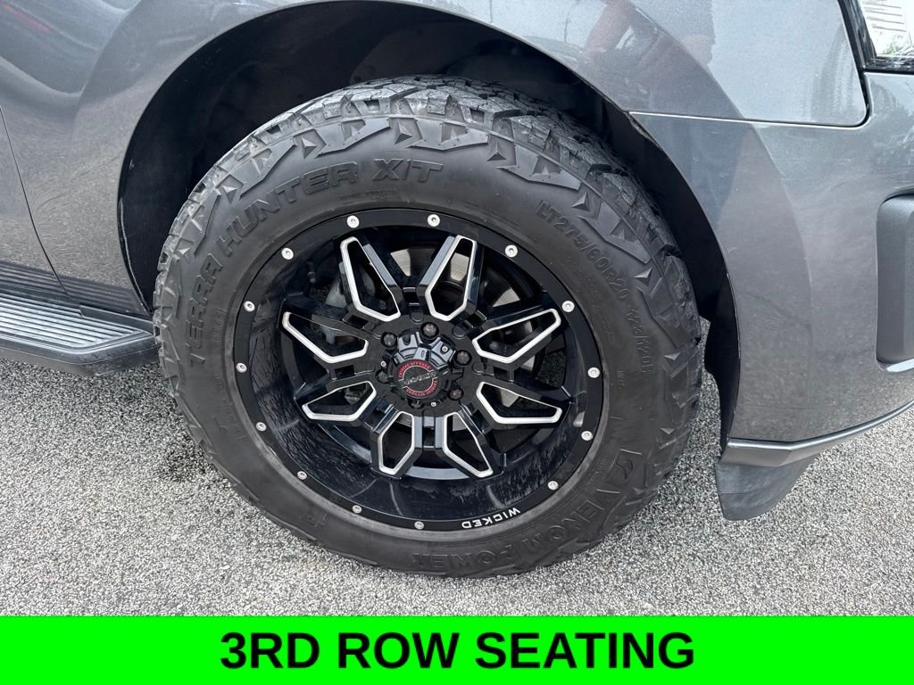 Used 2019 Gray Ford XLT image 2