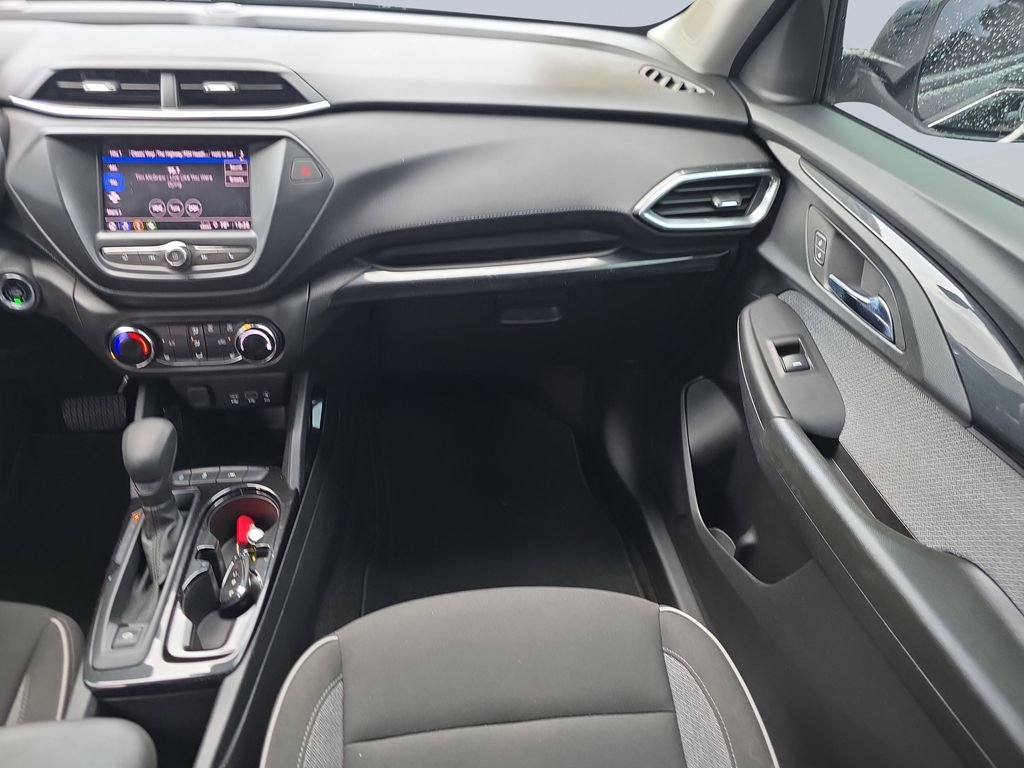 2023 Chevrolet TrailBlazer LT - Photo 16