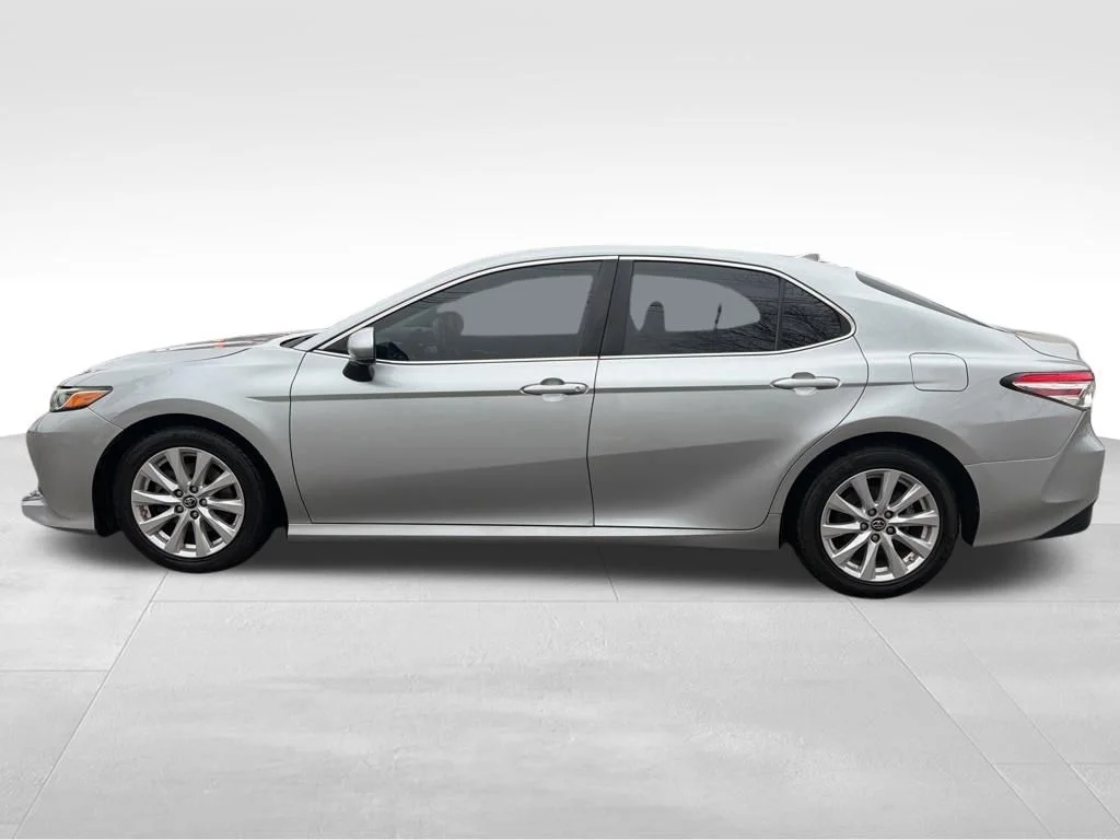 Used 2019 Silver Toyota LE image 2