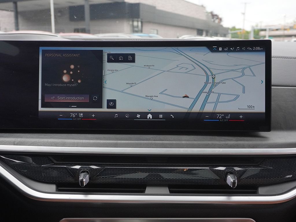 Used 2024 Black BMW xDrive40i image 44