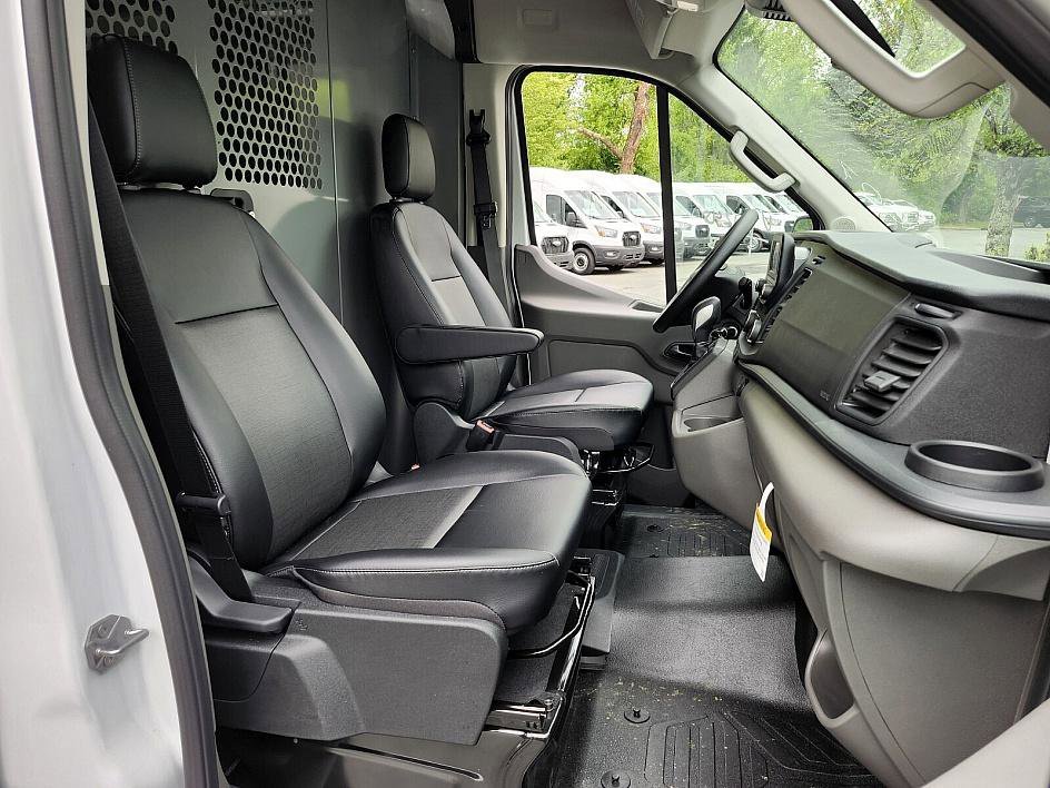 2024 Ford Transit Van Base - Photo 18