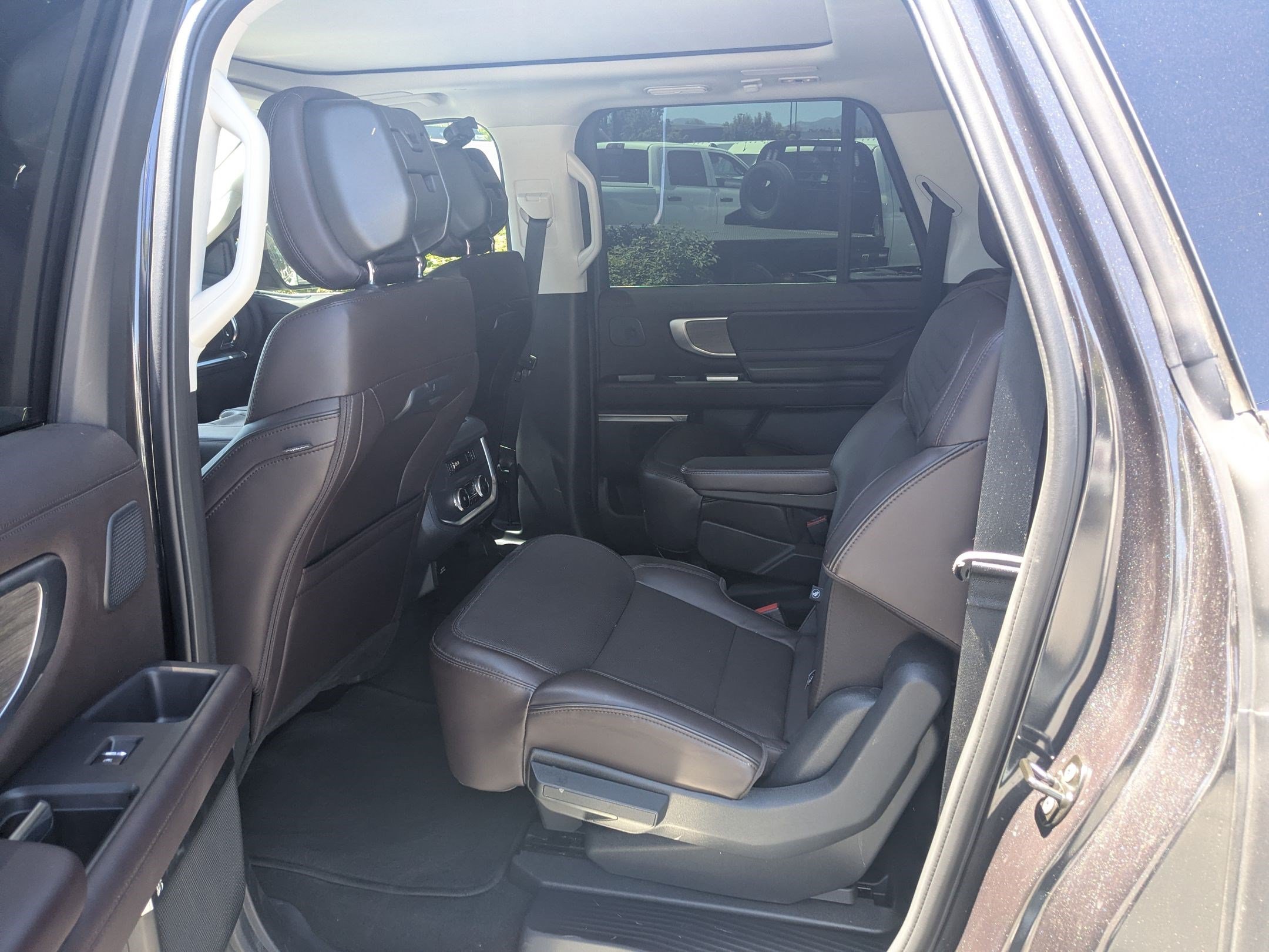 Certified Used 2026 Blue Ford Platinum image 29