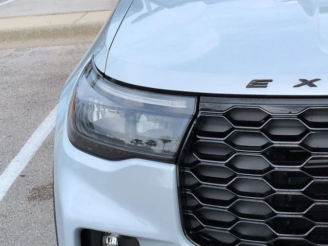 New 2026 Space White Metallic Ford ST image 10