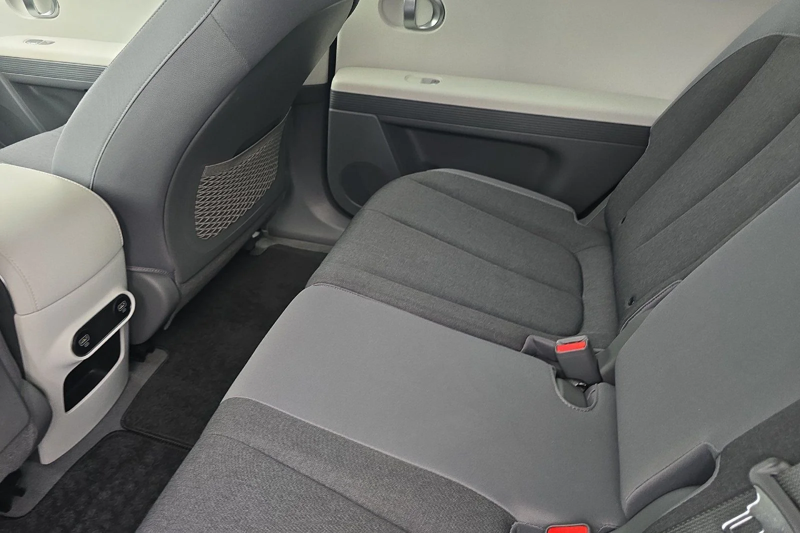 Used 2024 Green Hyundai SEL image 12