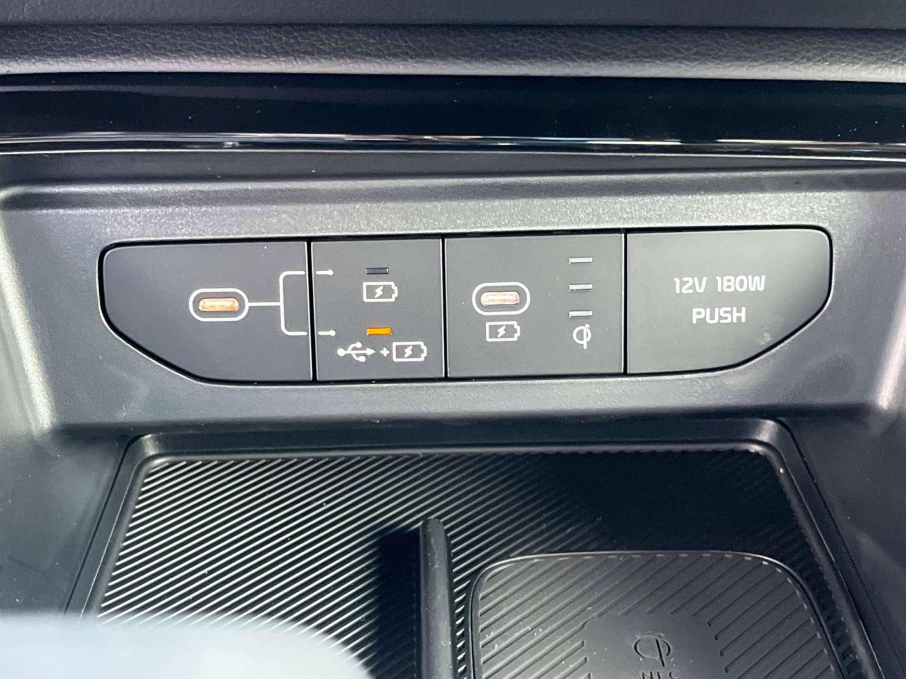 2025 Kia K5 EX - Photo 33