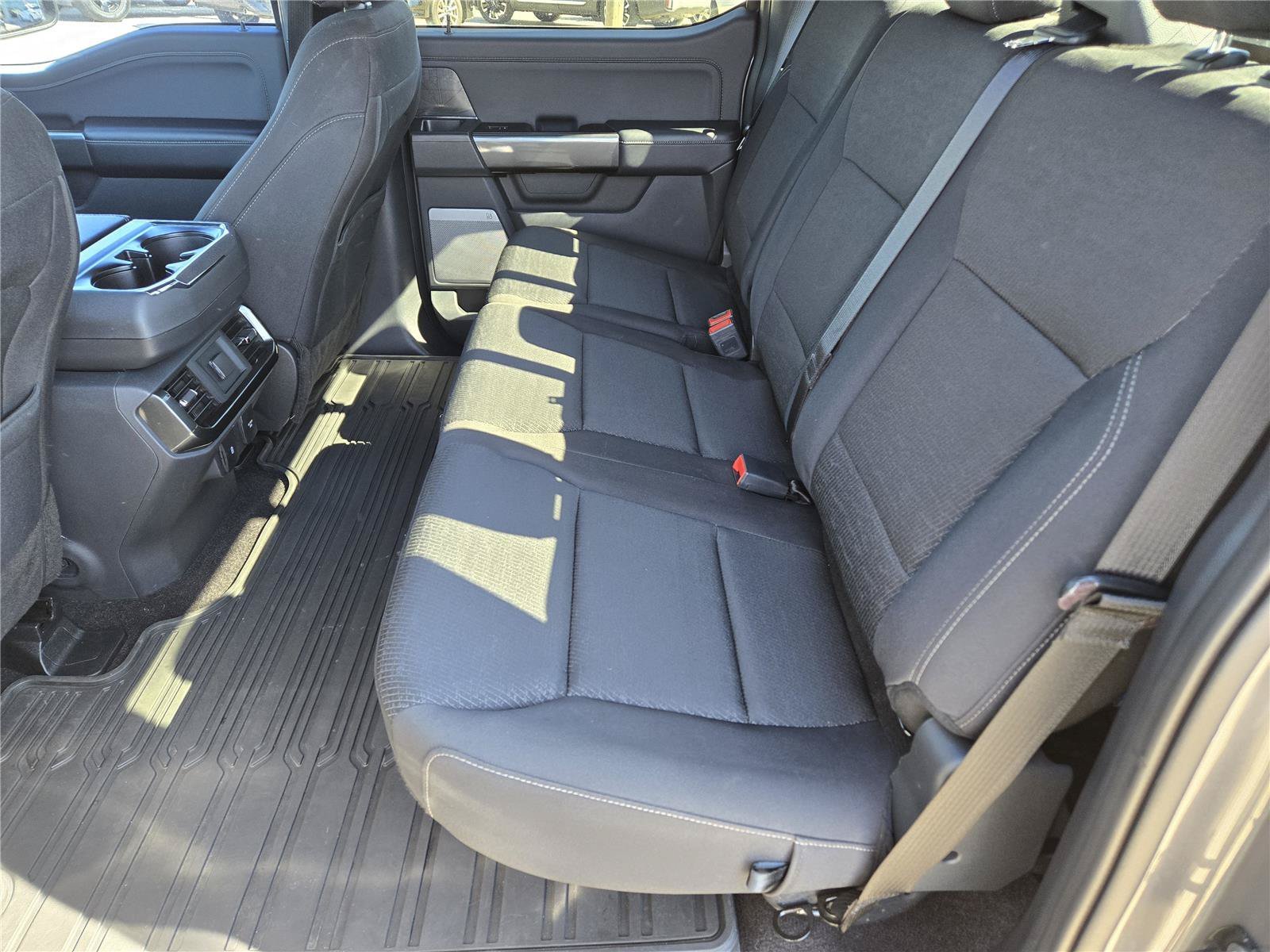 Used 2022 Gray Ford XLT image 17