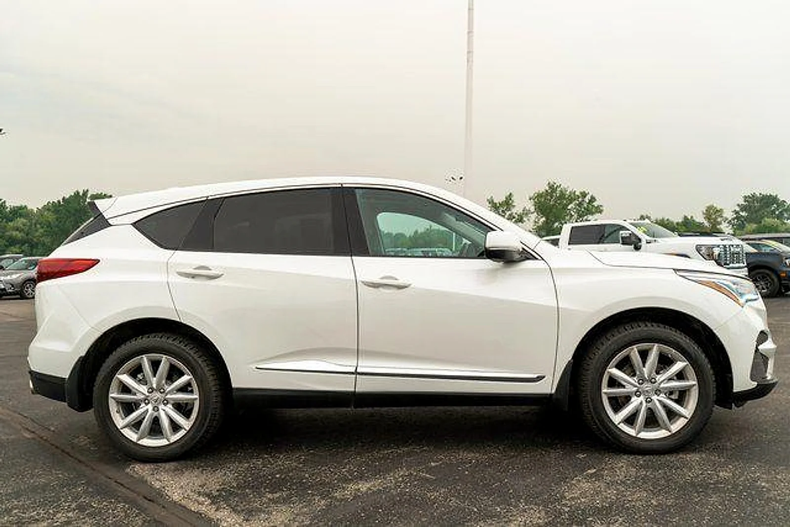 Used 2020 White Acura  image 5