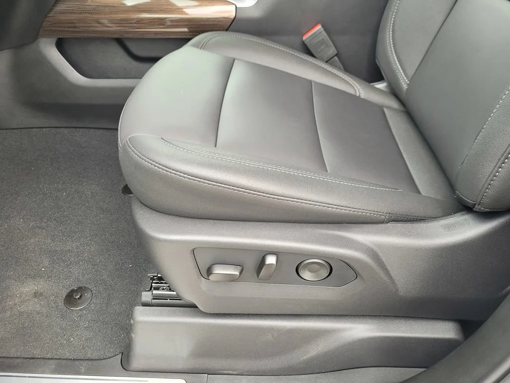 2026 Chevrolet Silverado 3500 HD LT - Photo 13
