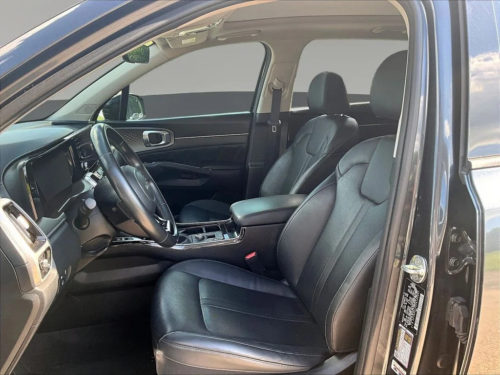 Certified Used 2023 Gray Kia SX image 25
