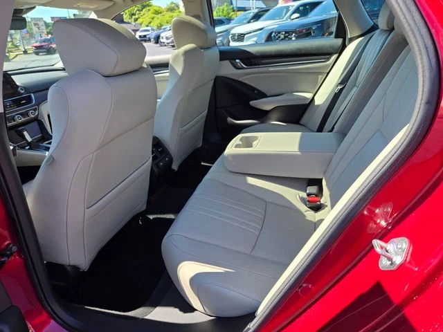 Used 2022 Red Honda EX-L image 13