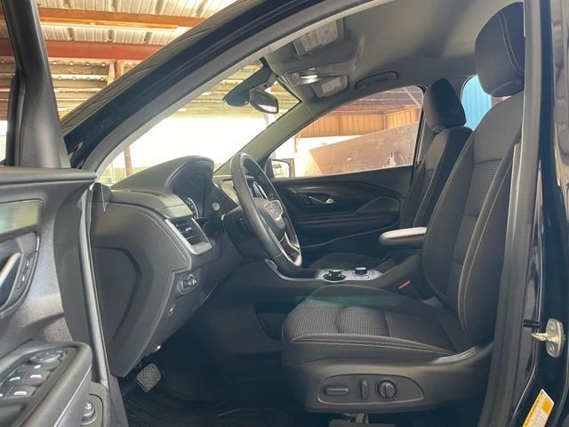 Used 2022 Black GMC SLE image 19