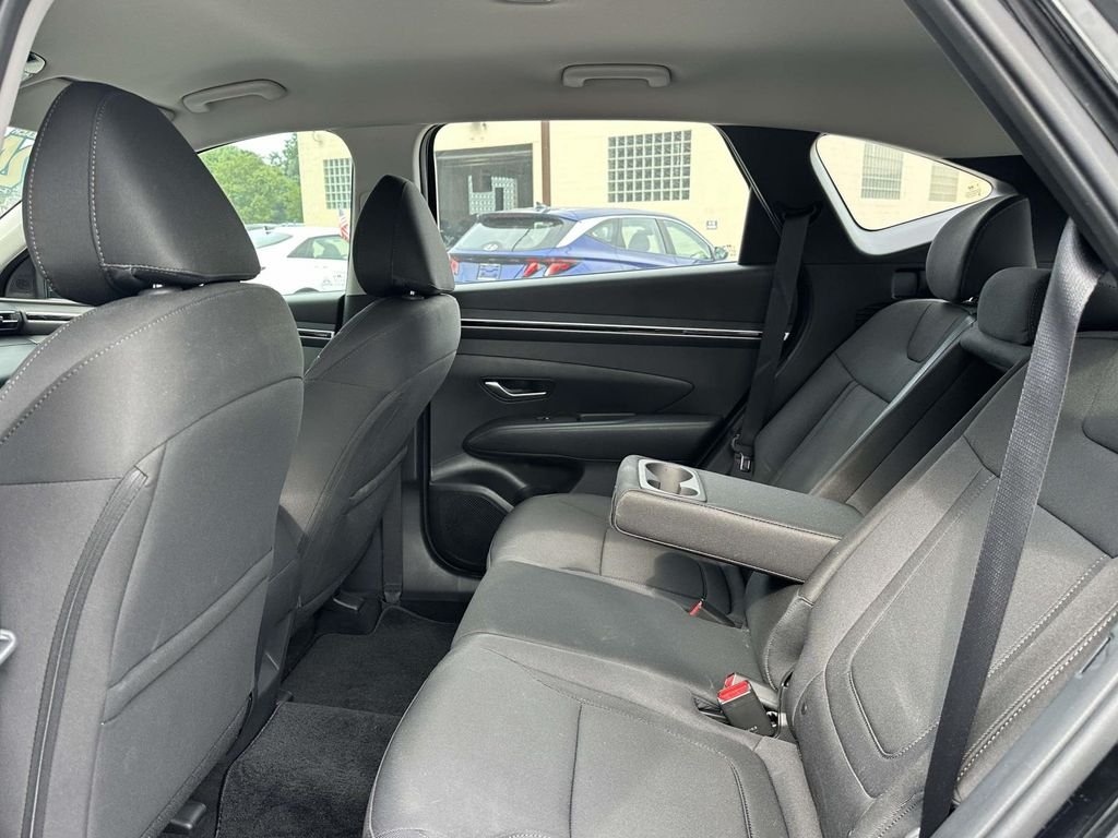 2024 Hyundai Tucson SE - Photo 18