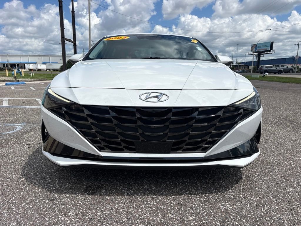 Used 2023 White Hyundai Limited image 8