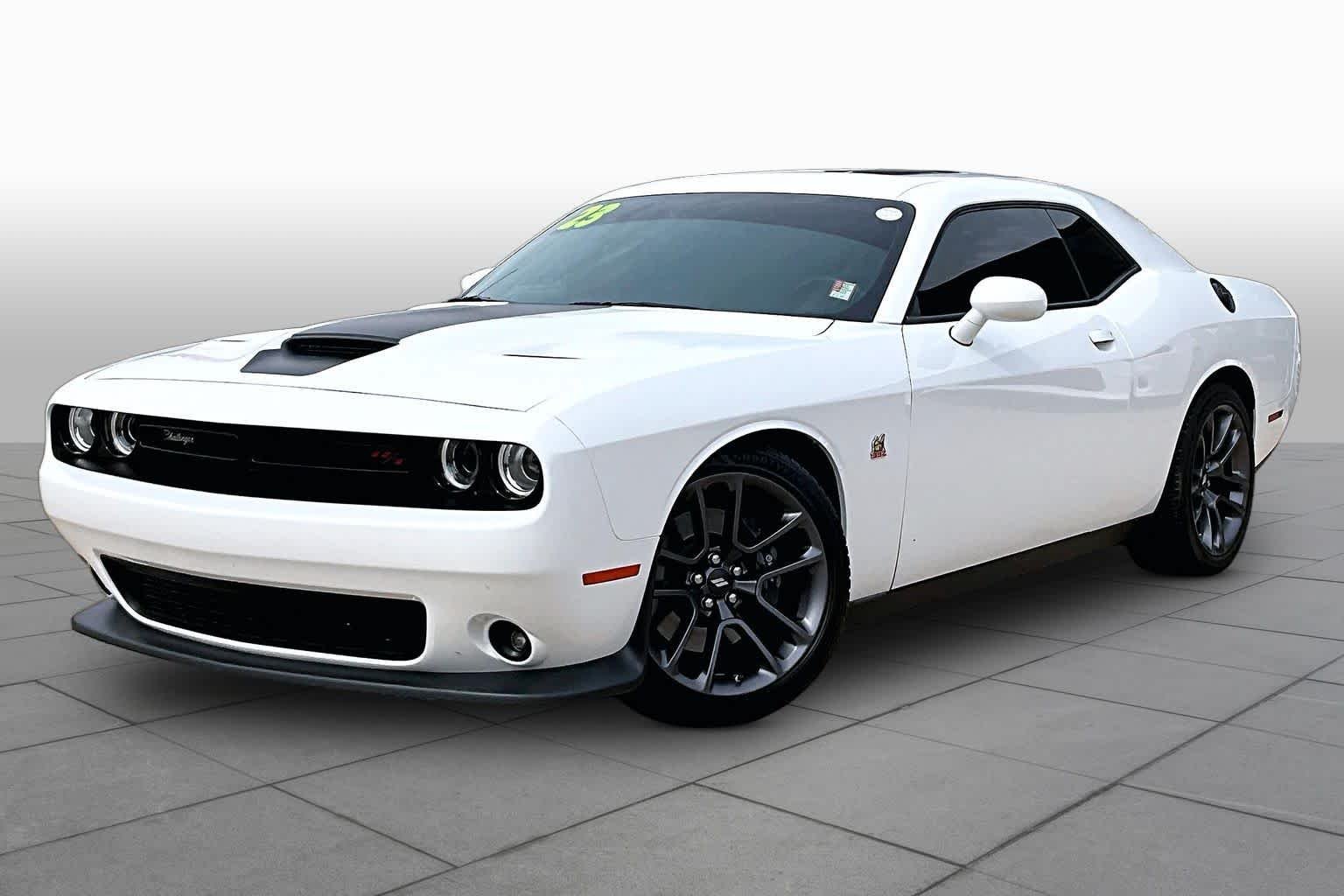 Used 2023 White Knuckle Clearcoat Dodge R/T Scat Pack image 2