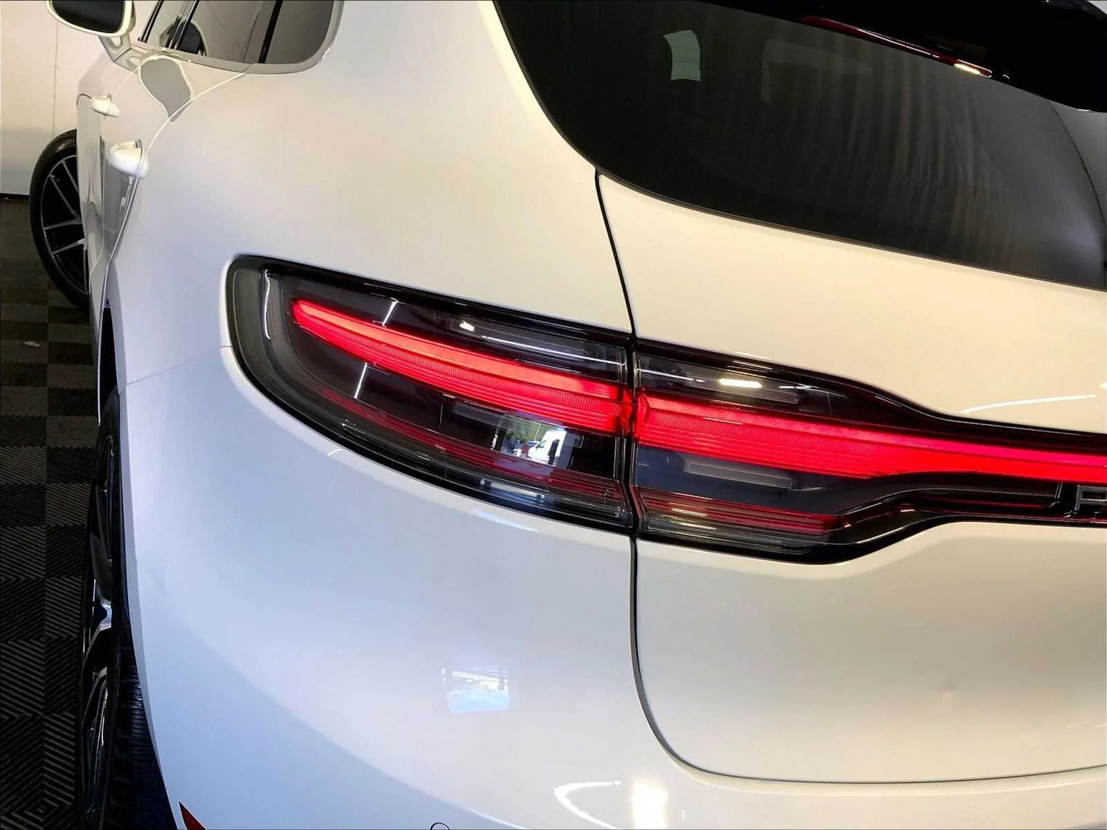 Certified Used 2024 White Porsche  image 30