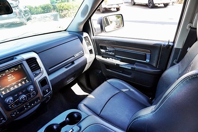 Used 2017 Silver Ram Laramie image 20