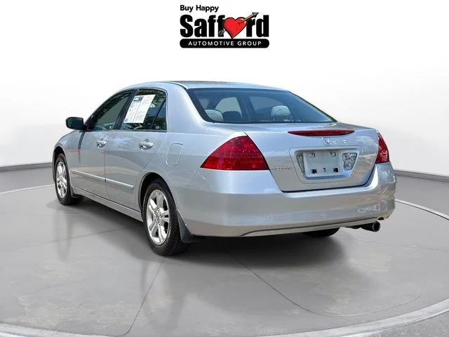 Used 2007 Silver Honda SE image 5