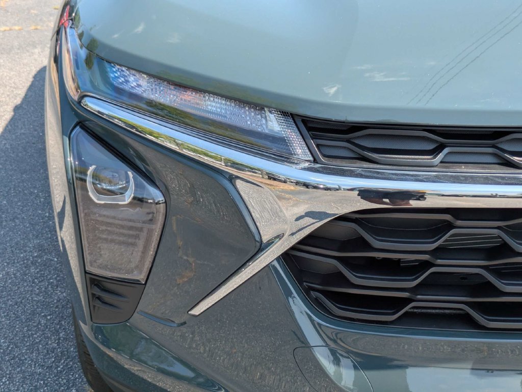 2026 Chevrolet Trax LS - Photo 10