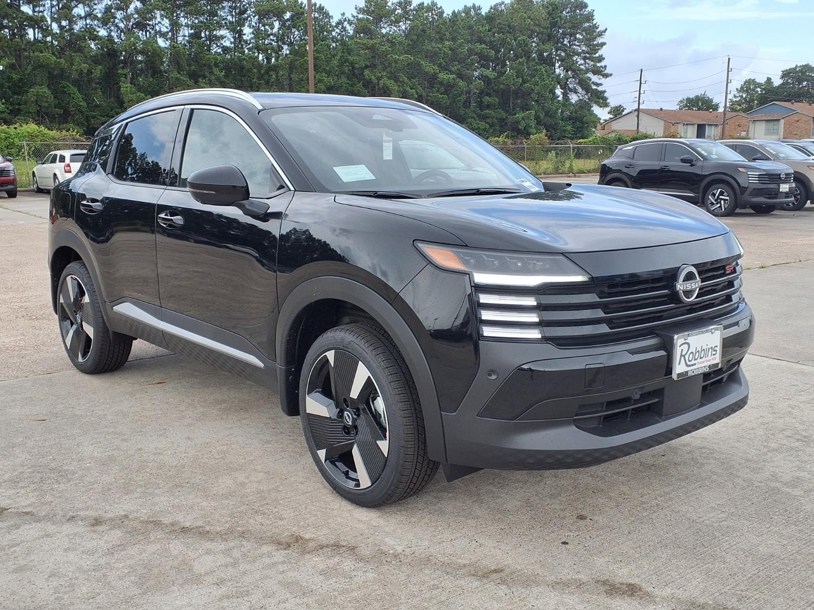2026 Nissan Kicks SR Black at Robbins Nissan